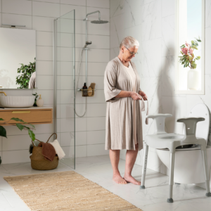 Etac Swift -jalallinen wc-korotus käsituilla - Kuva 6