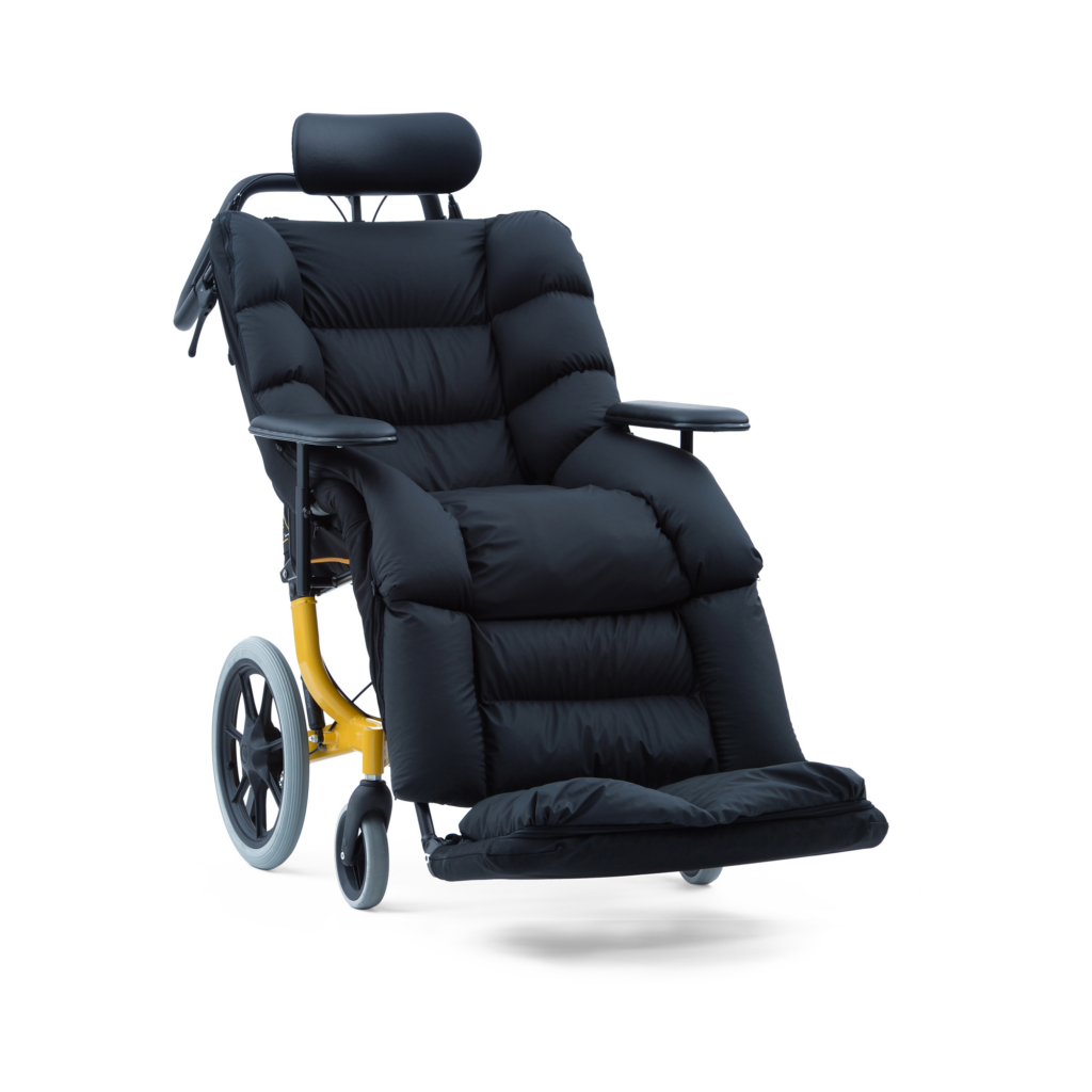 Life&Mobility Cumulix Kelvin Classic -kallistettava pyörätuoli päätuella