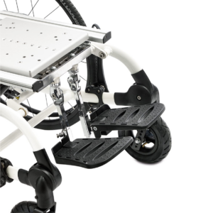R82 Combi Frame:x -pyörätuolialusta - erilliset jalkatuet, säädettävä