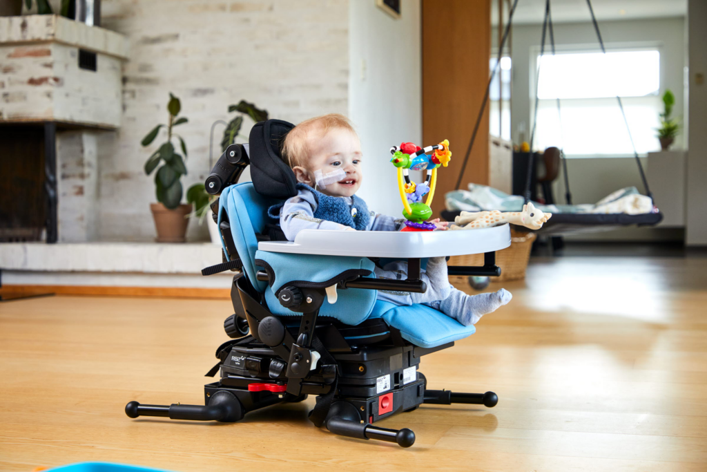 R82 x:panda-shape -istuin, Floor frame -alusta, infant