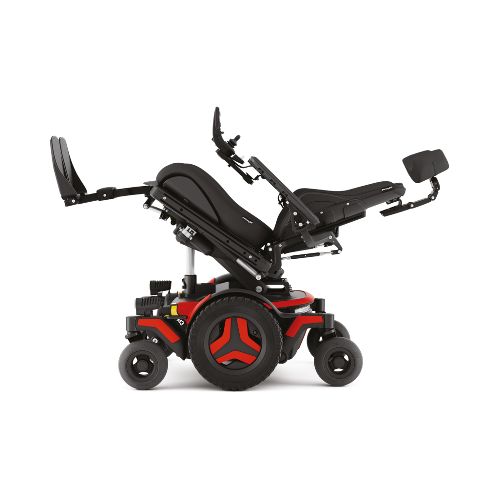 Permobil M3 Corpus -sähköpyörätuolin kallistus