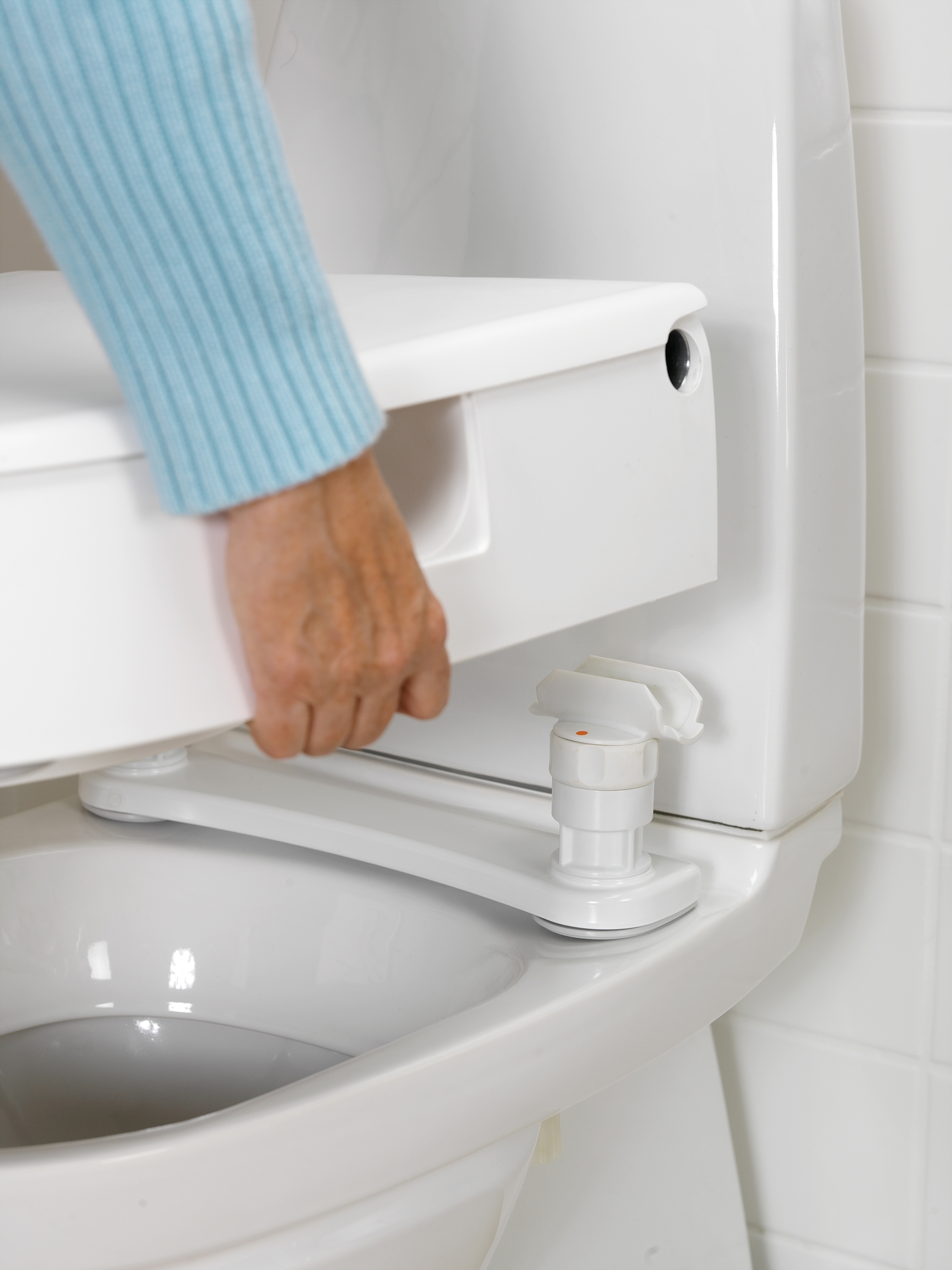 Etac Cloo - kiinteä wc-korotus - wc-istuimeen asennus