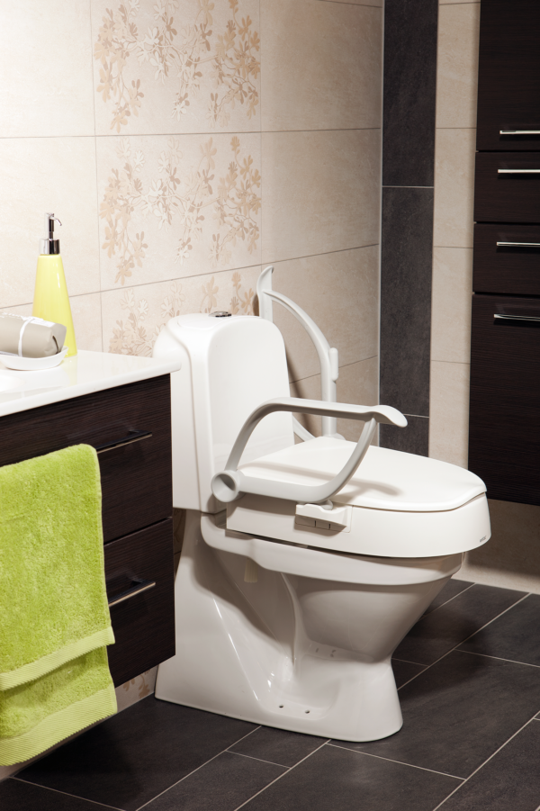 Etac Cloo - kiinteä wc-korotus yksi käsinoja ylhäällä