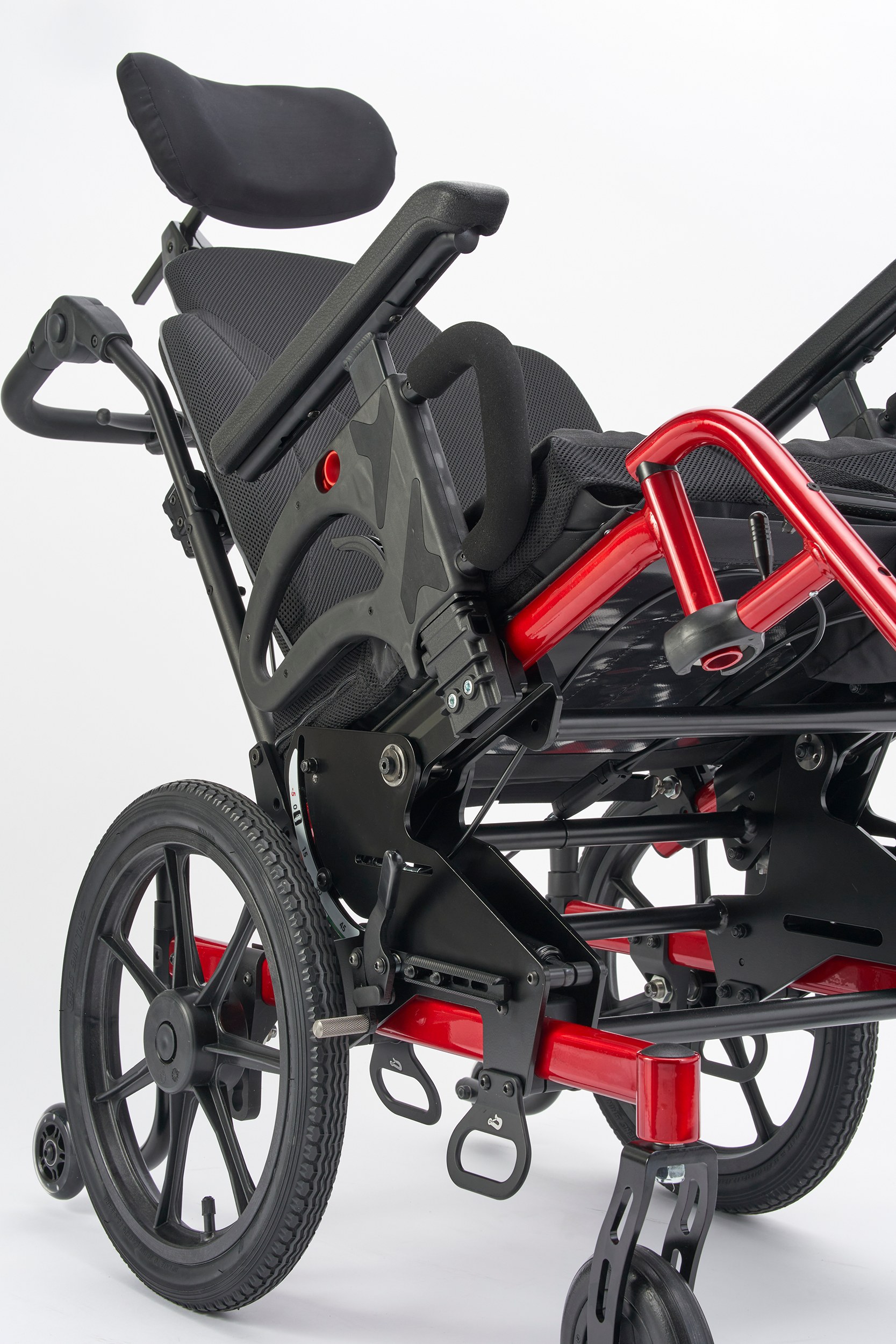 Permobil Progeo Easy Tilt -pyörätuoli, kallistus