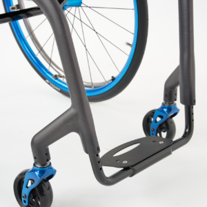 Permobil Progeo Joker Carbon -aktiivipyörätuoli, jalkatuki